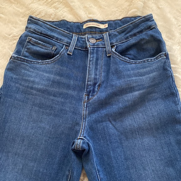 721 High Rise Skinny Jeans Levi’s - Picture 5 of 7